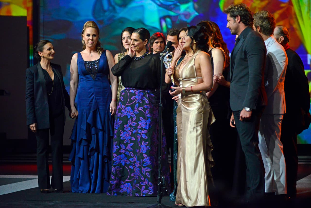'Yo No Creo En Los Hombres' está a punto de llegar a Univision y con ella disfrutarás de una historia llena de éxitos, pues arrasó en la pasada entrega de los Premios TVyNovelas 2015. ¿Recuerdas todo lo que se llevó?