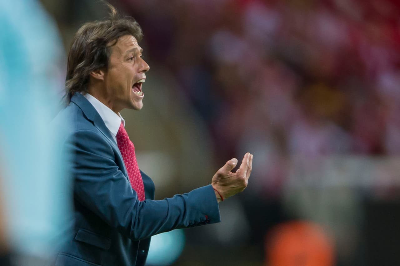 Matías Almeyda no ha encontrado el camino para regresar a las Chivas al nivel de torneos pasados.