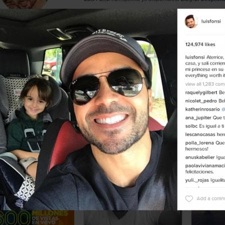 "Me gusta poder compartir ese amor, un amor que nunca había conocido. Uno conoce un amor de hijo, de hermano, de pareja, pero no un amor de padre. Es otra dimensión completamente diferente", reveló el cantante.