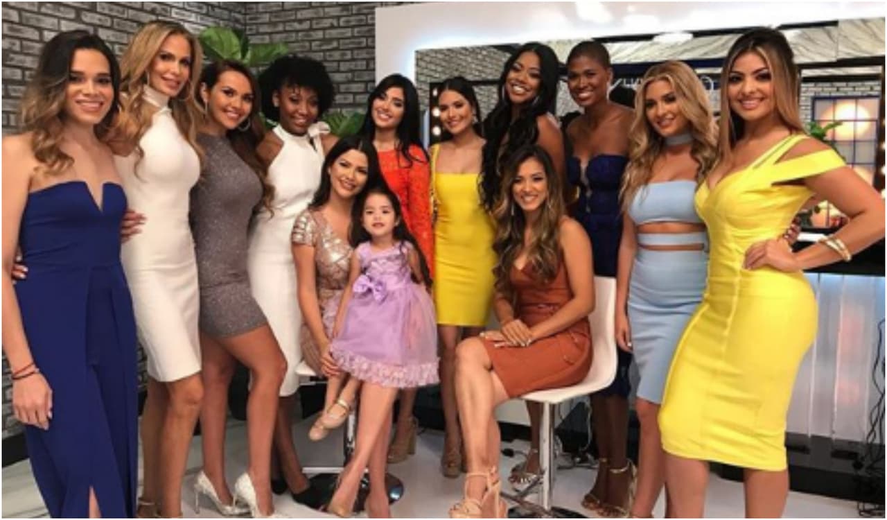 Ambas tuvieron la oportunidad de platicar con algunas de las aspirantes a la corona. Ana Patricia aprovechó para darles algunos consejos y escuchar sus dudas.