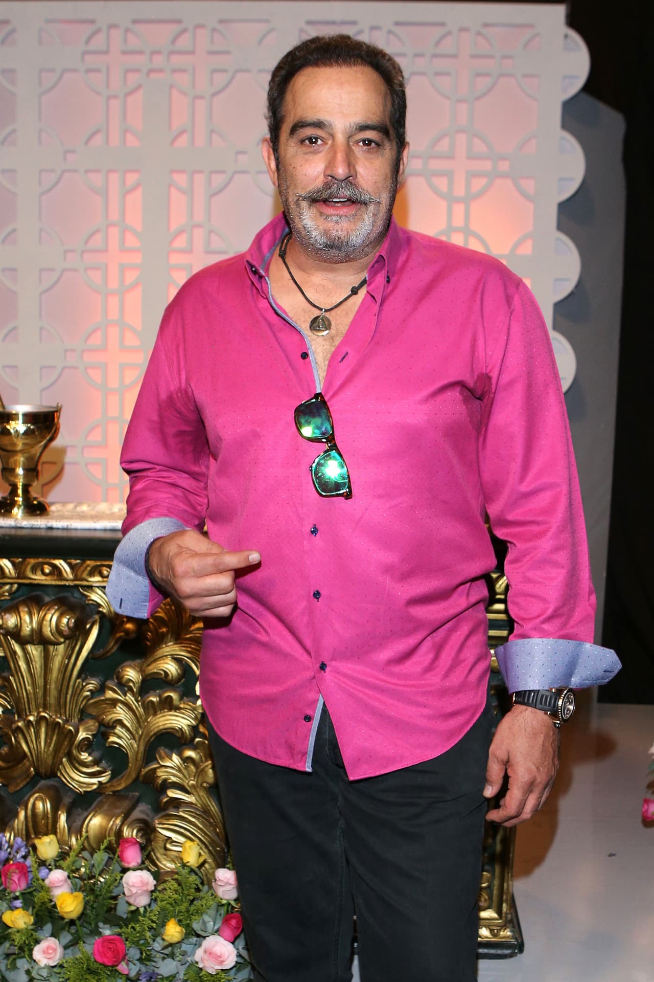 <b><a href="https://www.univision.com/programas/novelas/estos-actores-bajaron-de-peso-y-sorprendieron-a-todos-fotos#bbf7626c0001" target="_blank">Con esfuerzo logró bajar</a></b>, pero en los últimos años volvió a ganar algunas libras y ha luchado por lograr mantenerse en un peso saludable. 
<br>