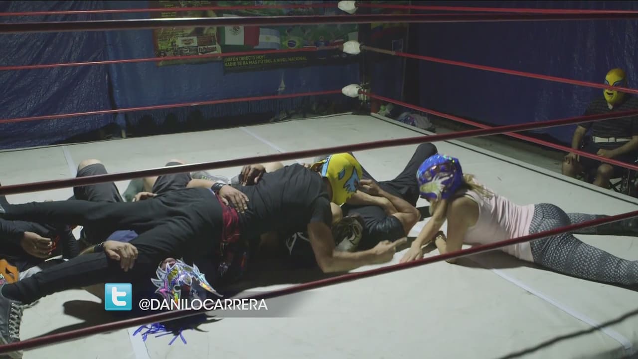 Pero Danilo la defendió y acabó con todos.