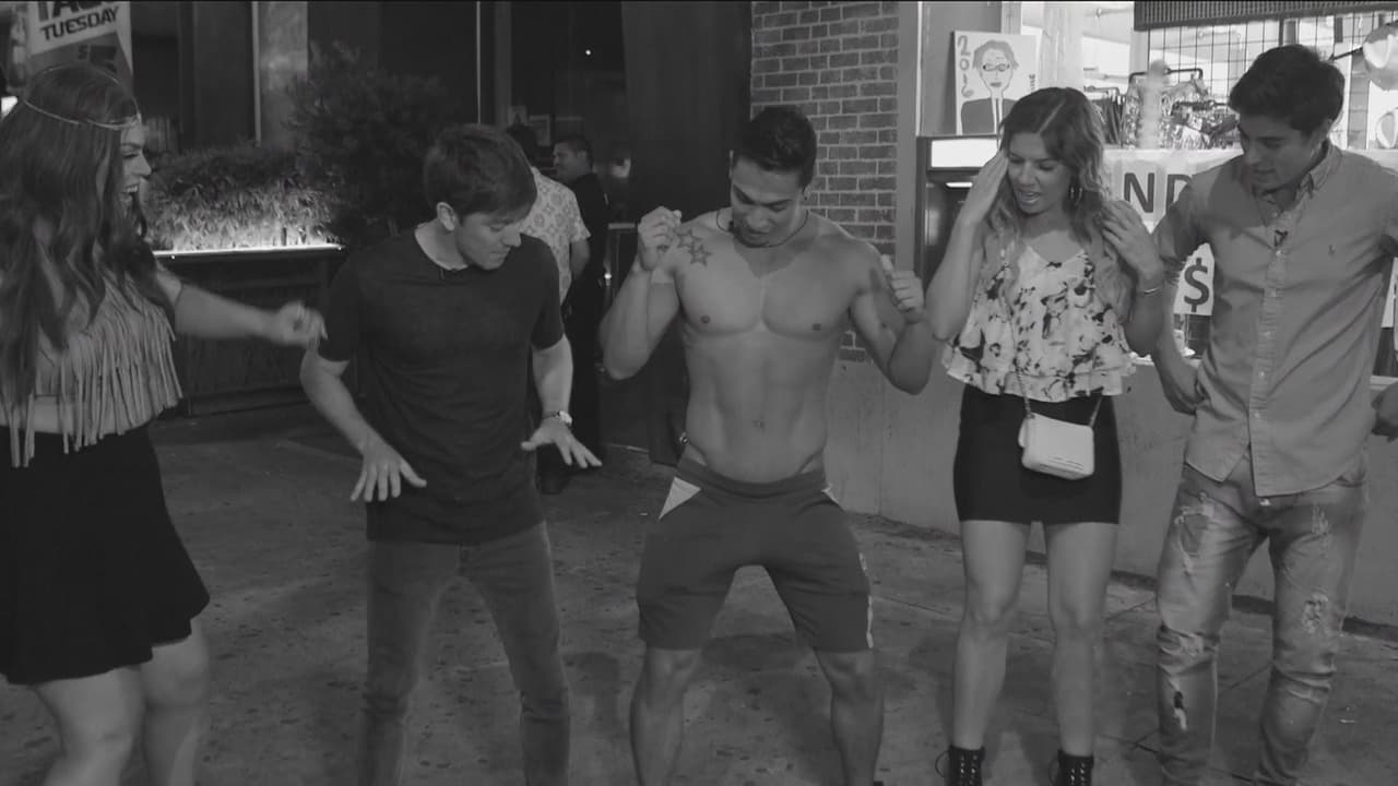 Por la noche se fueron de fiesta al West Hollywood, una zona en donde la comunidad LGBT siempre se reúne.