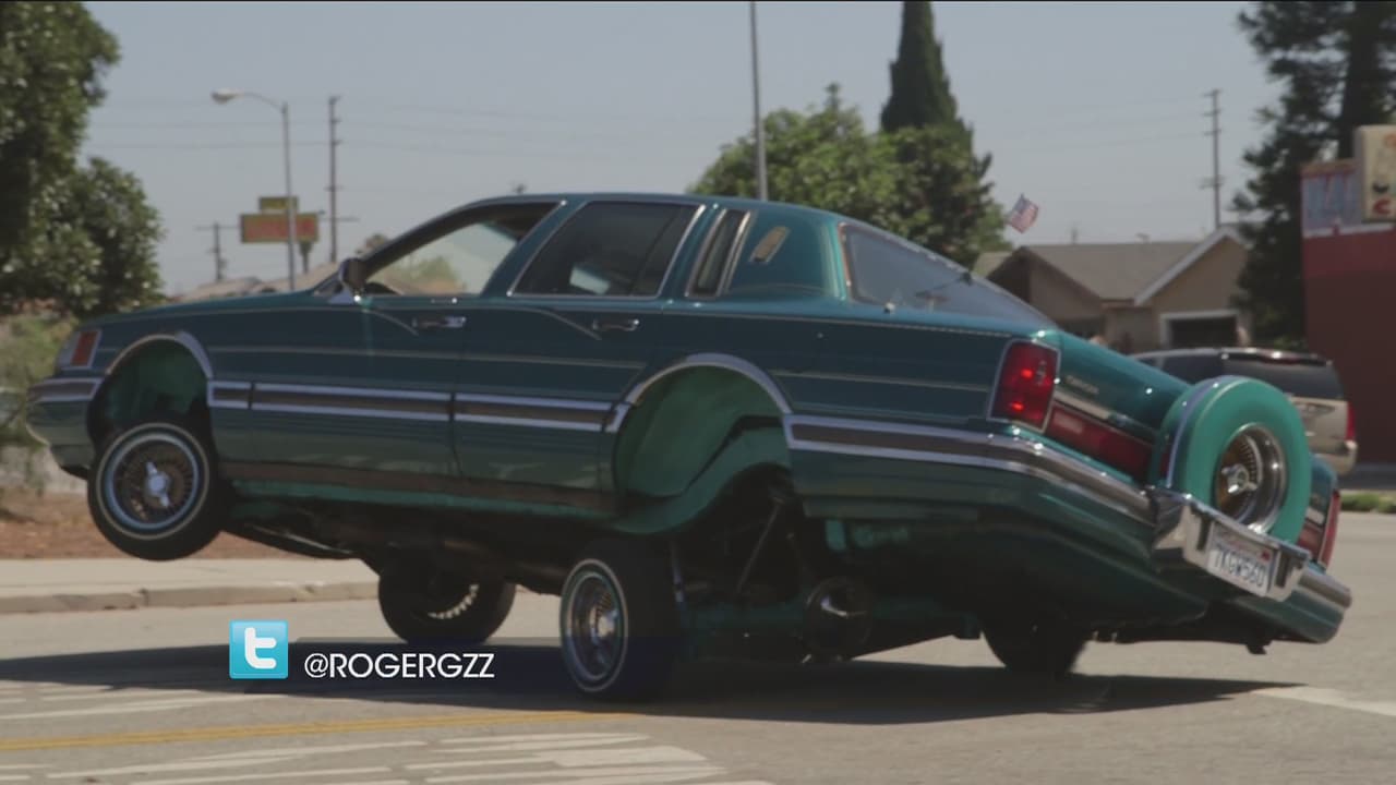 Roger fue a buscar a fanáticos del lowrider.