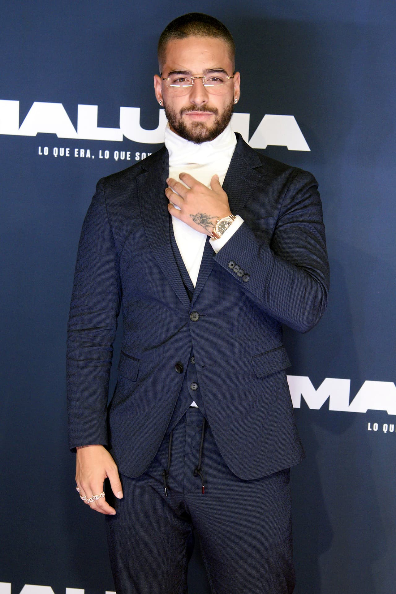 El cantante de 25 años sabe que aún hay muchas metas por cumplir y aseguró lo mejor de su carrera está por venir. También confesó que en más de una vez ha pensado en ponerle fin a su carrera. Sin embargo, ha sabido cómo mantenerse de pie.