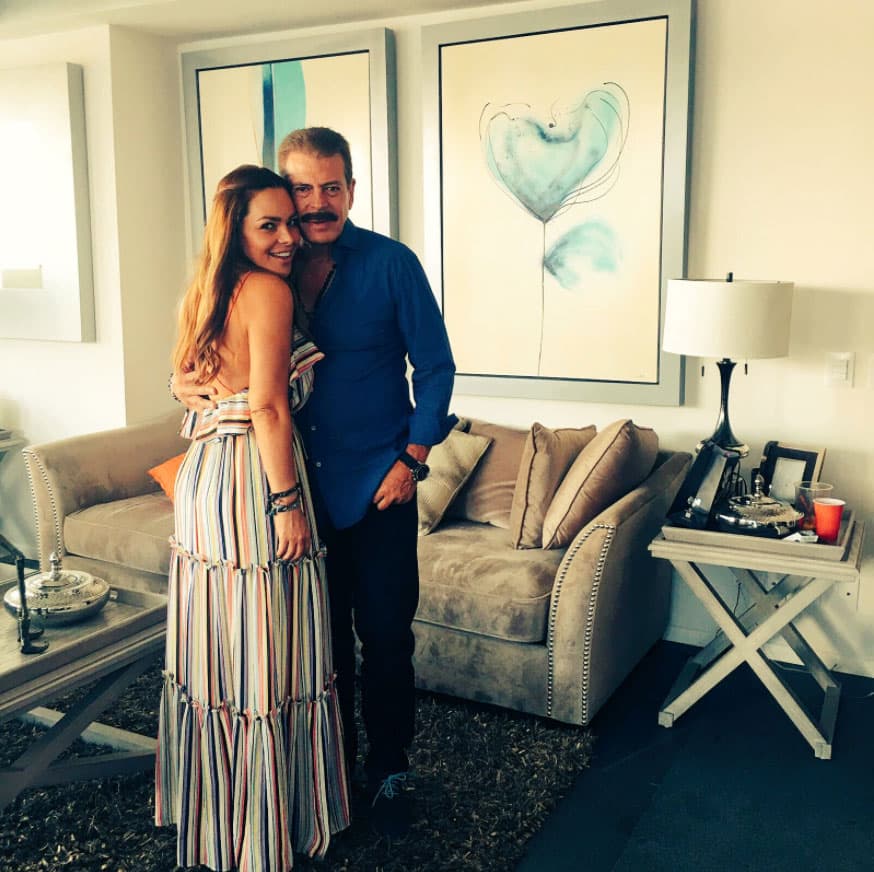 Después de haber pasado por un segundo divorcio, 
<b><a href="http://www.univision.com/temas/sergio-goyri">Sergio Goyri</a></b> decidió darle una nueva oportunidad al amor, pero en esta ocasión la afortunada es 20 años menor que él.