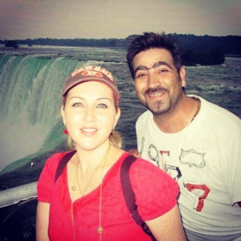 La situación empeoró cuando José Víctor Villarreal Esparza, hermano de la cantante, falleció en un accidente automovilístico en Monterrey.
<br>