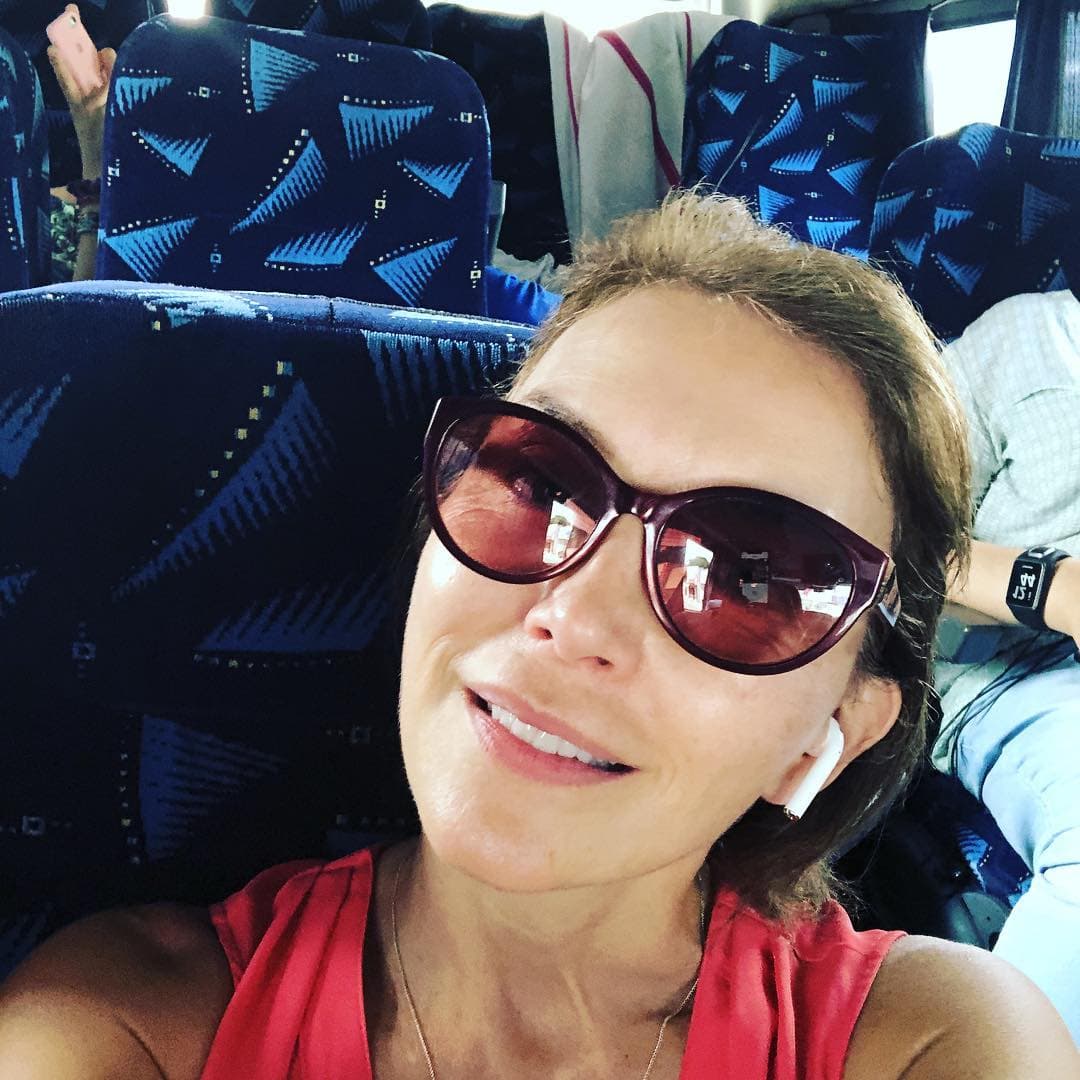 Laura Flores causó el asombro y la risa de sus seguidores en redes sociales gracias a la publicación de una imagen.