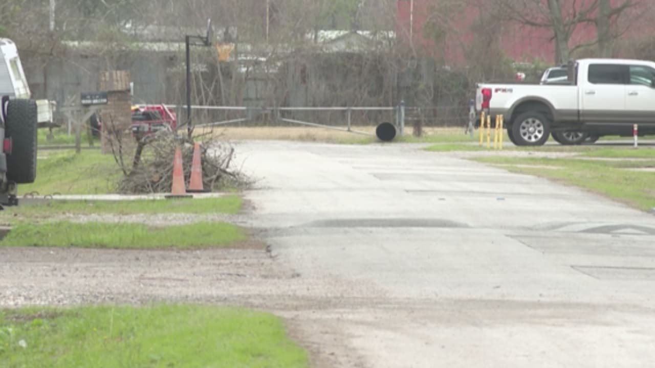 La mujer pidió proteger su identidad por seguridad de ella y su segundo hijo, narra que al no recibir noticias de Carlos regresó al lugar donde lo dejó y lo buscó sin éxito.