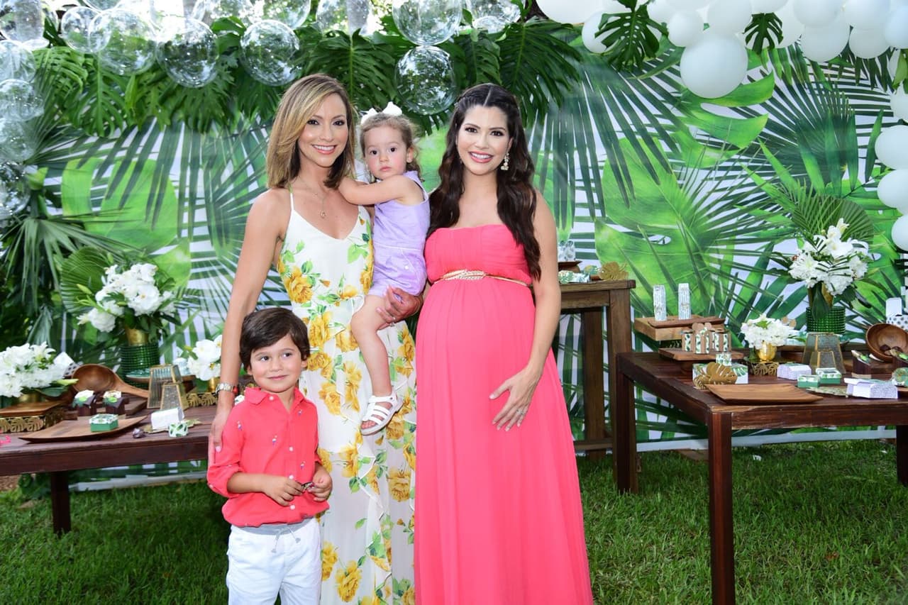 El pasado 7 de julio, durante el baby shower de Ana Patricia, fuimos testigos de lo grande que está su hijo mayor.