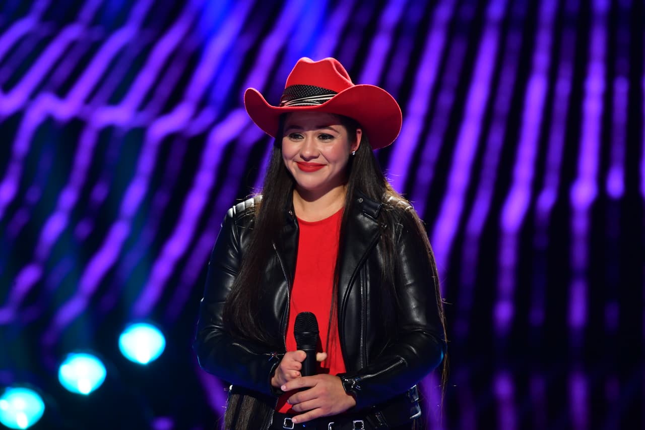 Cristina Muñiz regaló a los jueces una buena interpretación del tema 'La tequilera' y los conmovió por su historia.