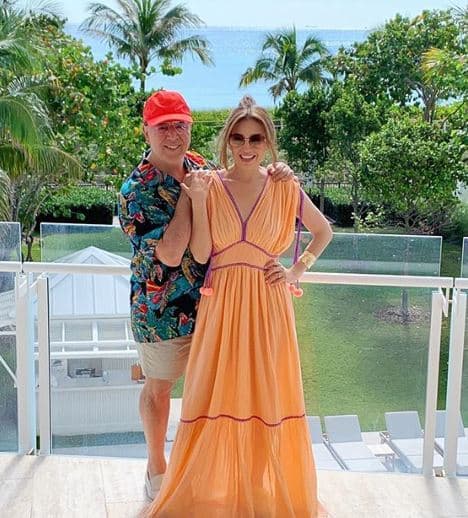 A través de 
<b><a href="https://www.instagram.com/thalia/" target="_blank">sus redes sociales</a></b>, la cantante mexicana compartió diversas imágenes de dicha celebración.