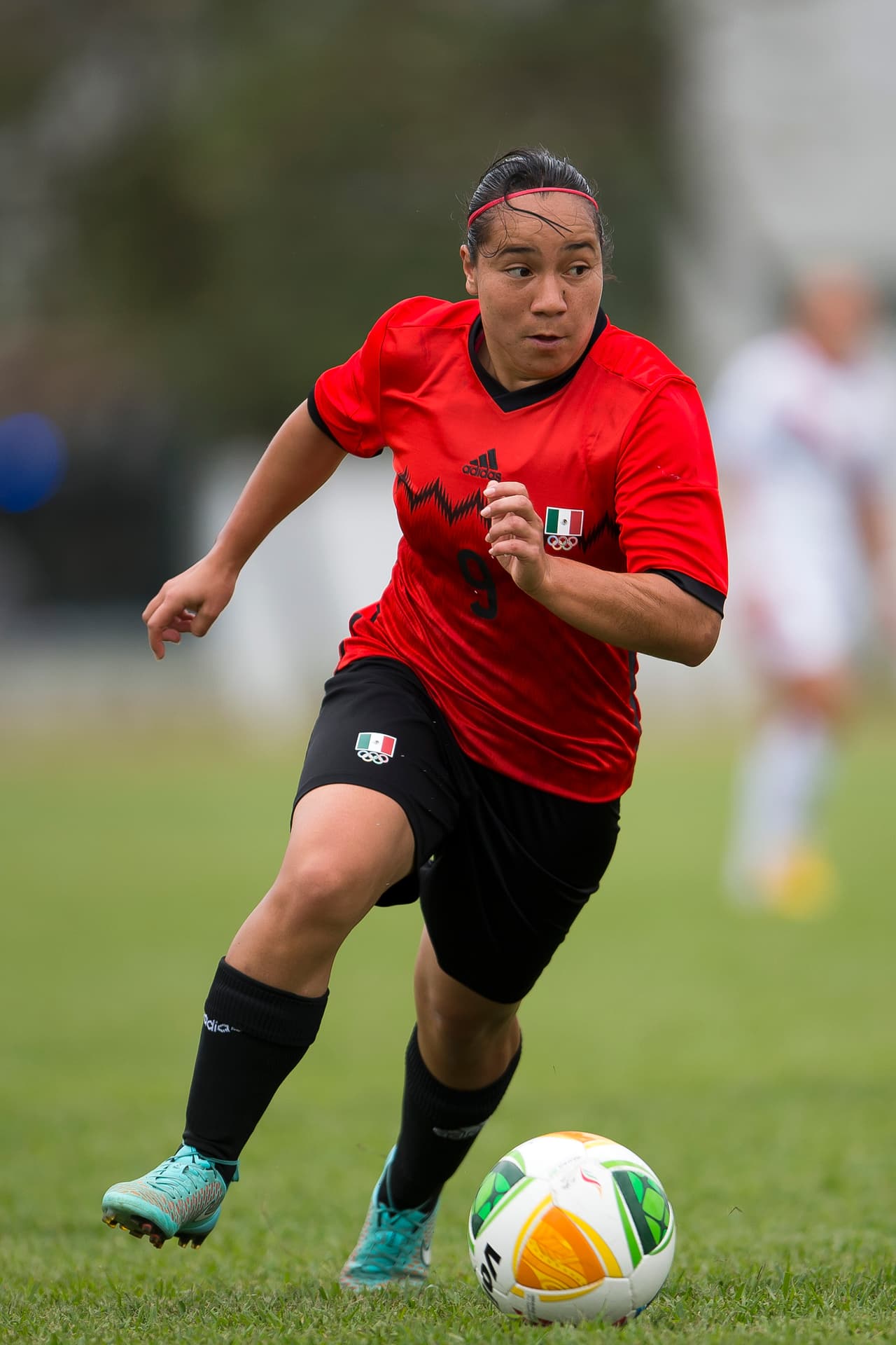 Charlyn Corral ficha para el Levante UD femenil