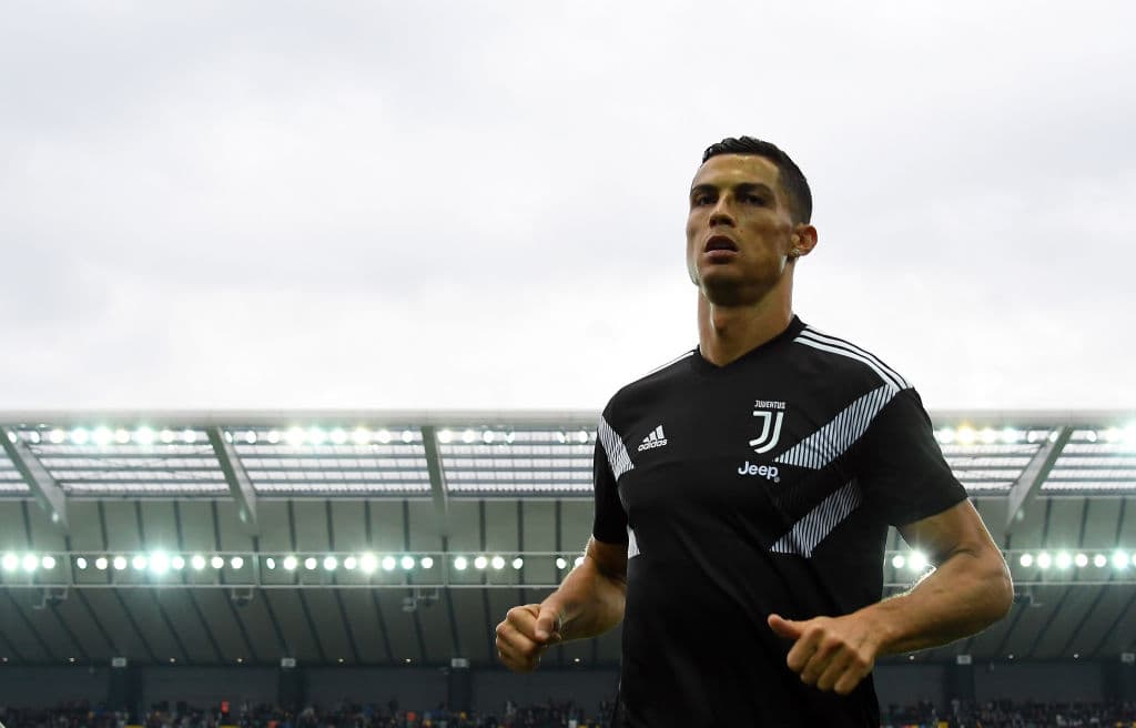 Cristiano Ronaldo, que lideró la lista de Forbes durante dos años y ahora está en tercer lugar, tiene sus ganancias gracias a buena parte de sus patrocinadores.