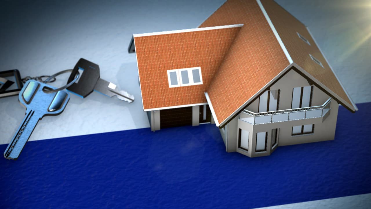 “
<b>Hay 400 millones de dólares </b>del reembolso del seguro de las hipotecas de muchos dueños de casas que por muchos años estuvieron pagando y ahora los vamos a tener de regreso”, aseguró Carlos Guamán, asesor financiero en entrevista con Noticias Univision Chicago.