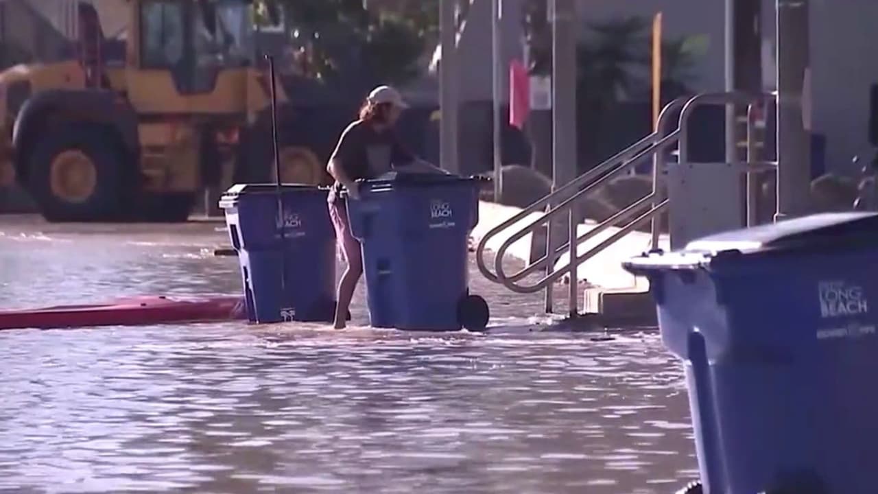 Mareas extraordinarias: El sur de California en alerta por inundaciones; hoy el agua podría alcanzar 8.5 pies en Newport Beach