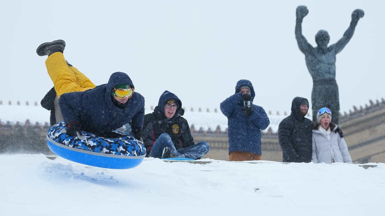 Escuelas de Filadelfia seguirán cerradas; implementan clases virtuales tras tormenta invernal