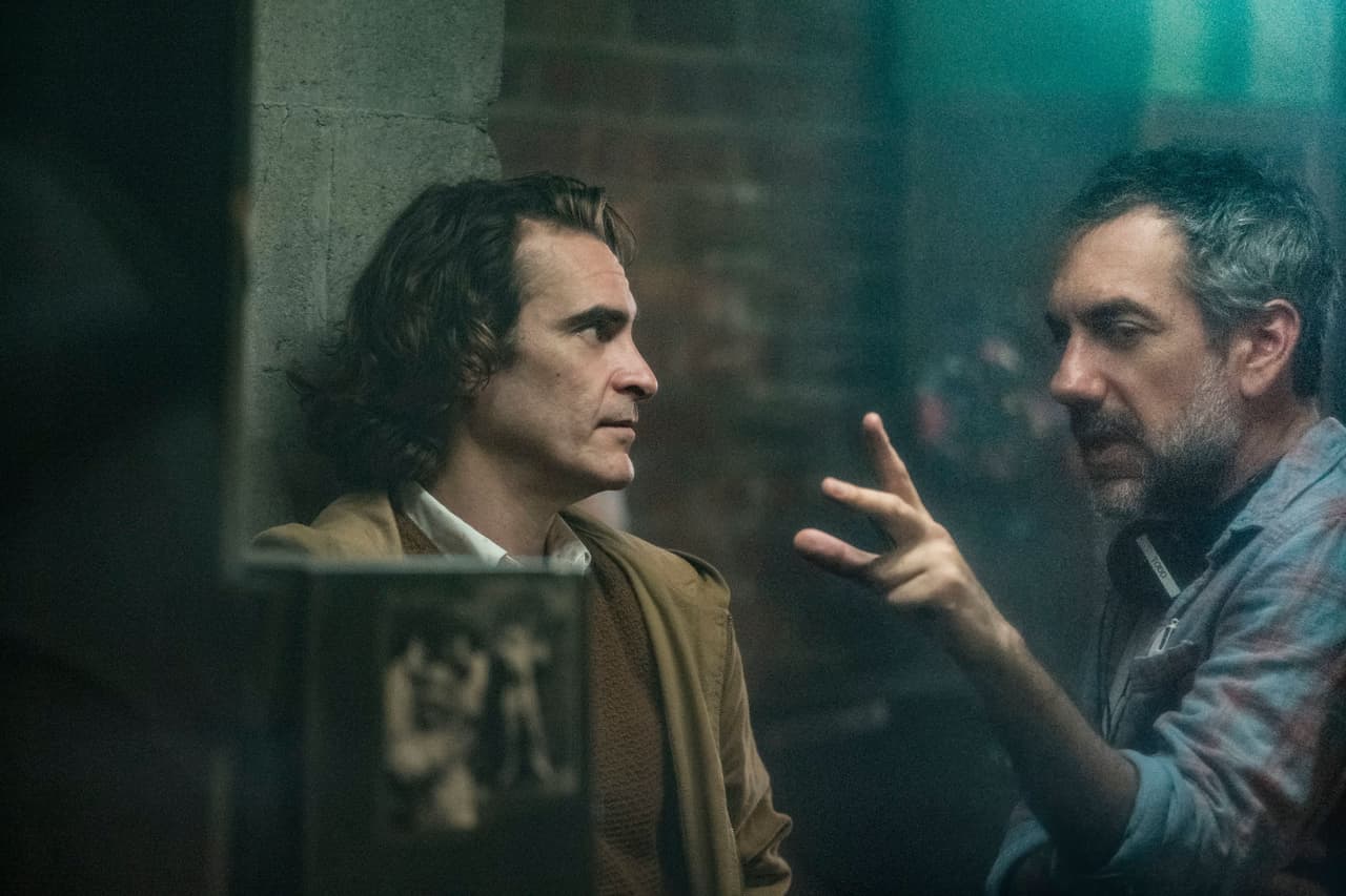 Joaquin Phoenix y el director Todd Philips en el set de ‘Joker’.