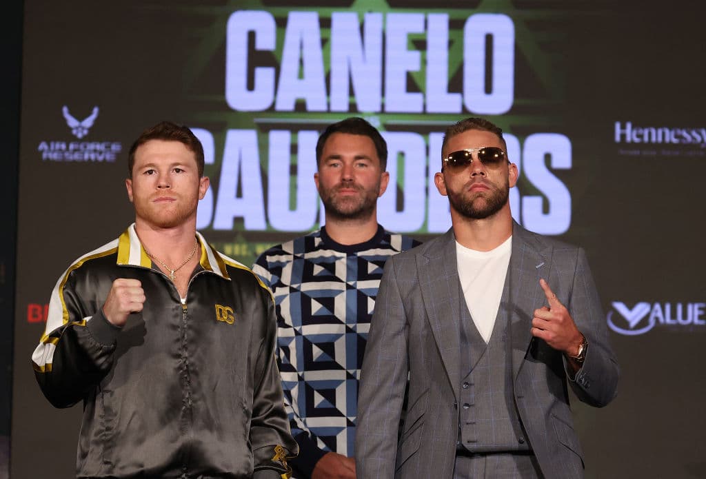 Caleb Plant niega que haya ofendido a la madre de Canelo y lo exhibe con vídeo