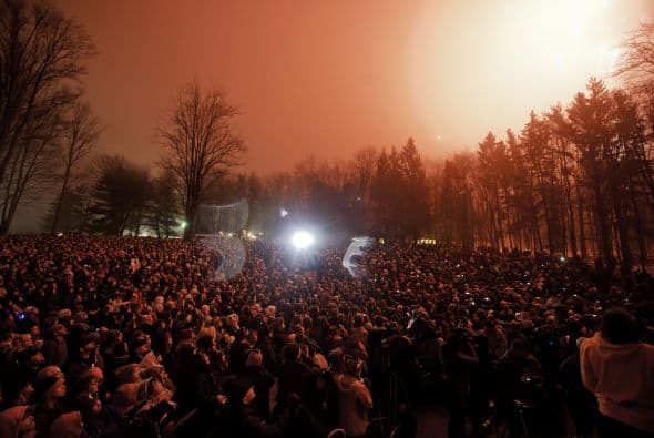 Desde entonces, miles de turistas acuden a la pequeña localidad ubicada a 62 millas (100 kilómetros) al noreste de Pittsburgh.