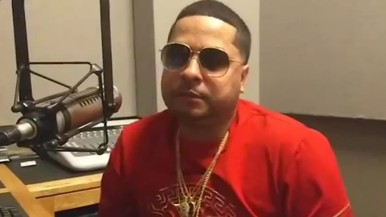 Tempo dice que la tiraera es "entretenimiento" y que "el fanático no puede cogerlo tan a pecho"