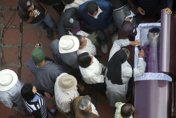 En principio la masacre ha sido atribuida por las autoridades a "Los Rastrojos", una banda criminal que nació de la fusión de narcotraficantes y paramilitares.