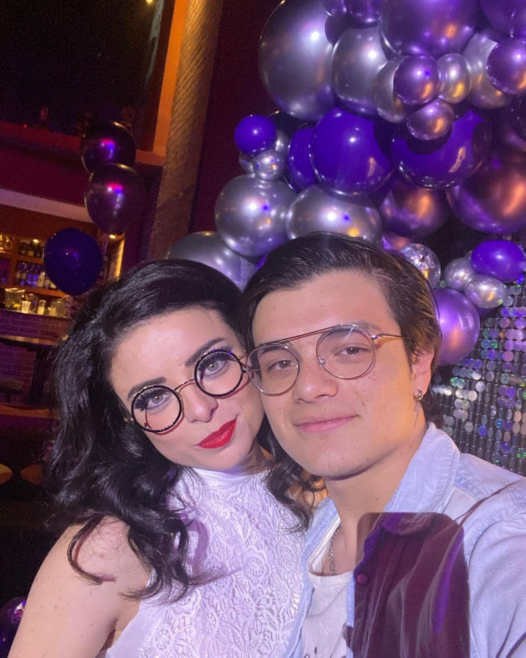 “Y yo, ‘eh, oye, oye, bueno si a él le gusta yo no me puedo meter, lo que falta es que le gustes a él”, recordó la respuesta que le ha dado a quien le ha llegado a hablar de su primogénito.