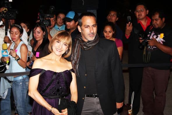 Julio se ha desenvuelto en teatro, cine y televisión. Además de ser actor, también ha conducido varios programas televisivos.