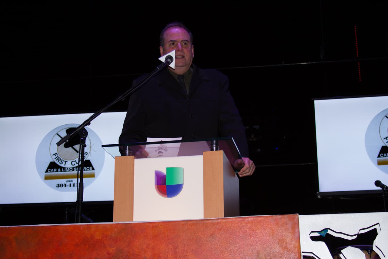 La Familia de Univision, líderes de la comunidad y la agrupación de salsa Chiquito Team Band le pusieron mucho sabor a la celebración en el Alto Manhattan, mira aquí lo que pasó.