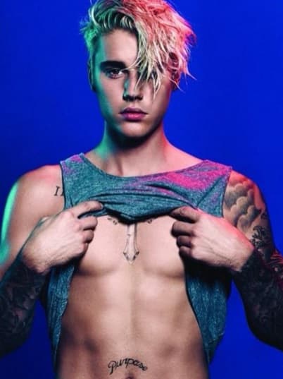 Y cómo no, si con estas fotos hace que sus encantos sean admirados.