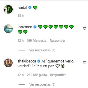 El cantante originario de Caborca, Sonora (México), puso debajo de la imagen solamente un corazón color verde. 
<br>