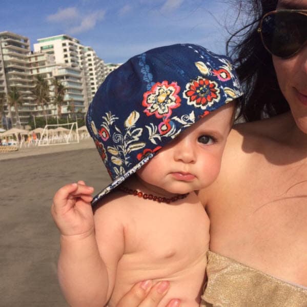 Desde ese momento se convirtió en una de las bebés consentidas por los seguidores de 
<b><a href="https://www.univision.com/programas/novelas/zuria-vega-enamorada-de-su-pequena-lua-fotos">Zuria y Alberto</a></b>.