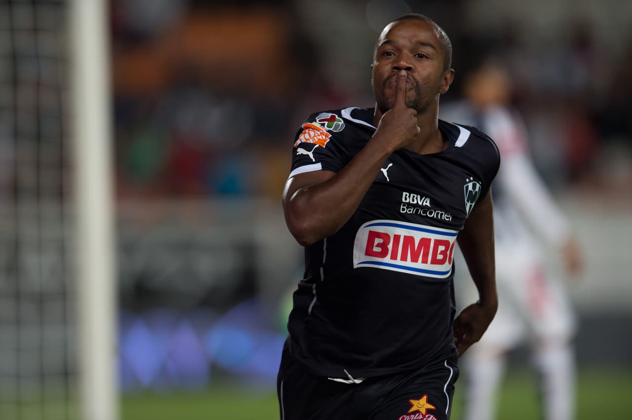 Dorlan anotó su gol número 100 como profesional al Pachuca.