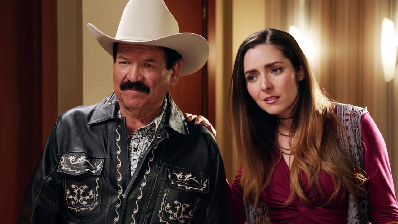 Al trabajar en
<b>'Furia productions'</b> tuvo la oportunidad de conocer a
<b>'Don Chayo'</b>, el líder de
<b>'Los cardenales de Nuevo León'</b> y uno de sus grandes ídolos.