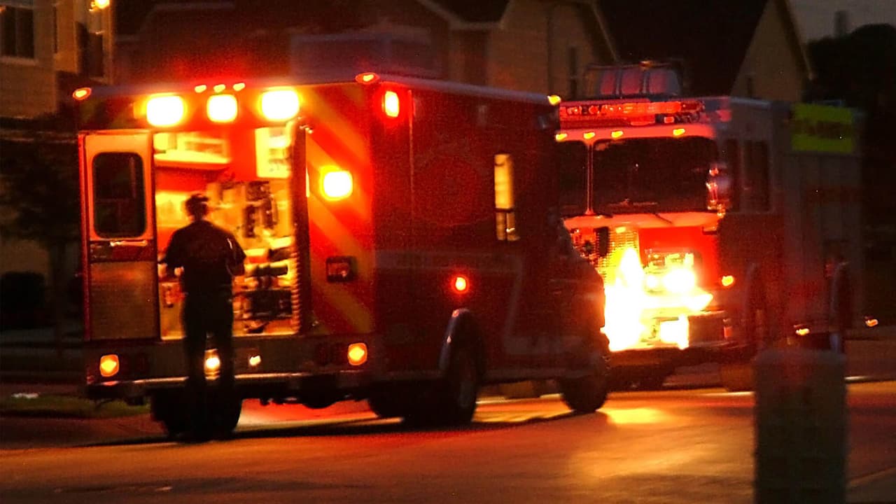 "Estaba cubierto en sangre": apuñalan a hispano y el atacante fue su propio "amigo"