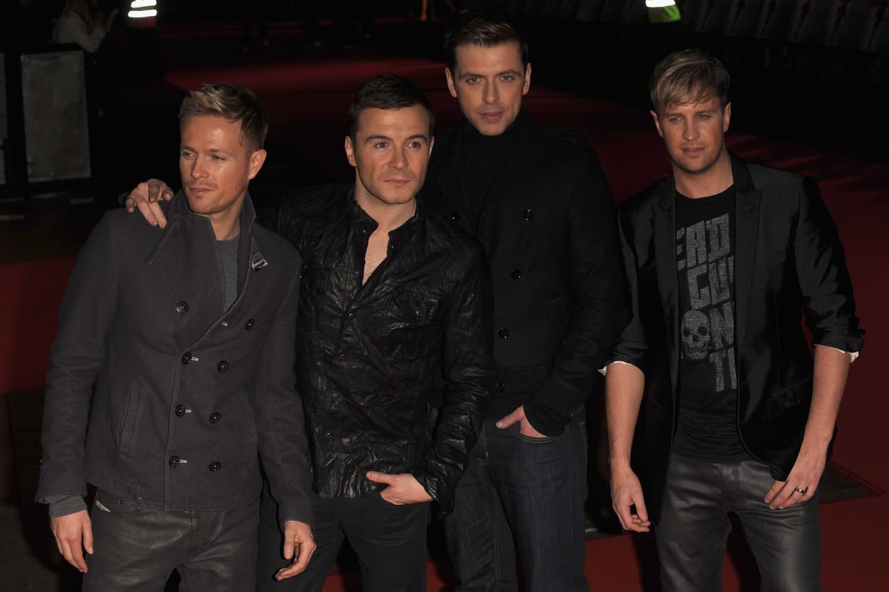 Duraron 13 años lograron vender 44 millones de álbumes, sencillos, vídeos y álbumes recopilatorios en todo el mundo, además de colocar sus primeros siete sencillos en el puesto número uno de las listas más importantes de música.