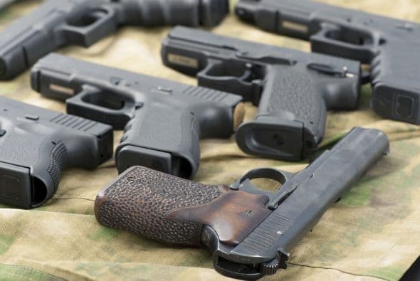 La ley HB164 reconoce el derecho a portar armas en público.