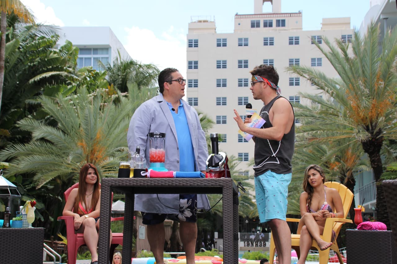 William era el más interesado en saber cómo hacer para que las bebidas siempre estén frías.