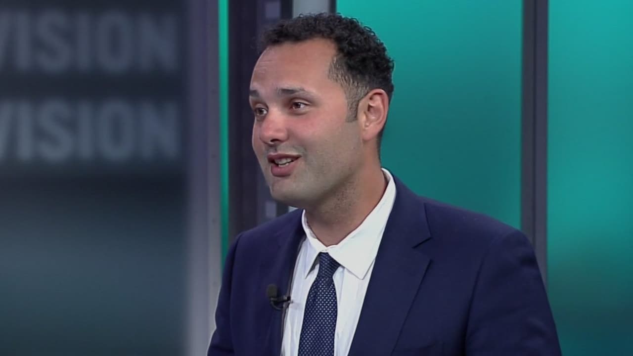 Bryan Calvo impulsa plan de agua en Hialeah, en sus 100 días de gobierno