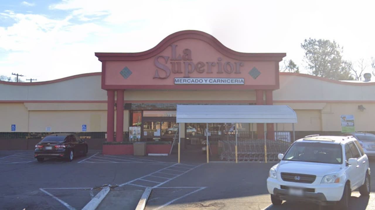 <b>La Superior — 2210 Northgate Blvd, Sacramento CA</b>
<br>Tienen 9 ubicaciones en el norte de California, incluyendo Stockton, Sacramento y Woodland. Ofrecen productos de México, Centro America y Sudamérica. Las tiendas tienen panadería, charcutería, carnicería, pescadería y taquería.