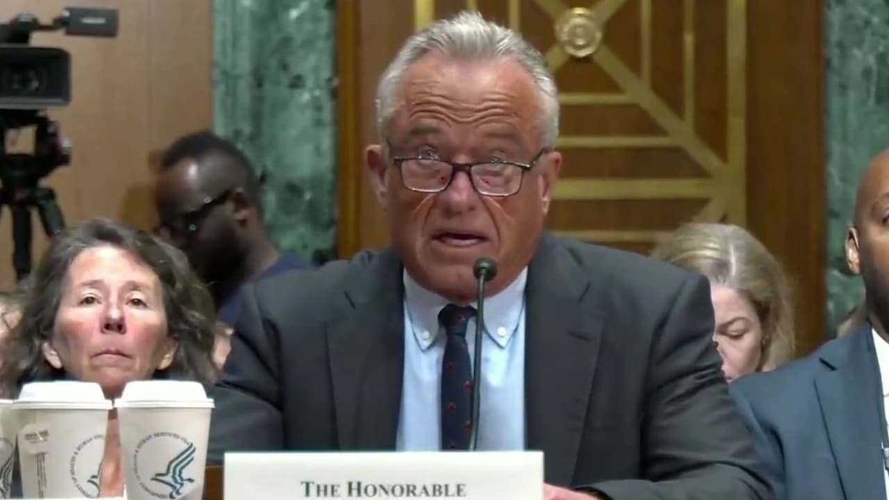 Secretario de Salud, Robert F. Kennedy Jr, enfrenta duro interrogatorio ante el Senado