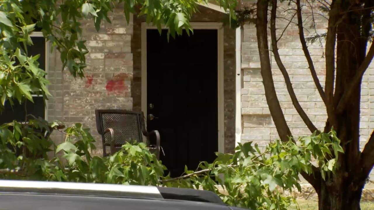 Chico de 15 años muere tras recibir un tiro en la cabeza; el sospechoso de disparar tiene 13