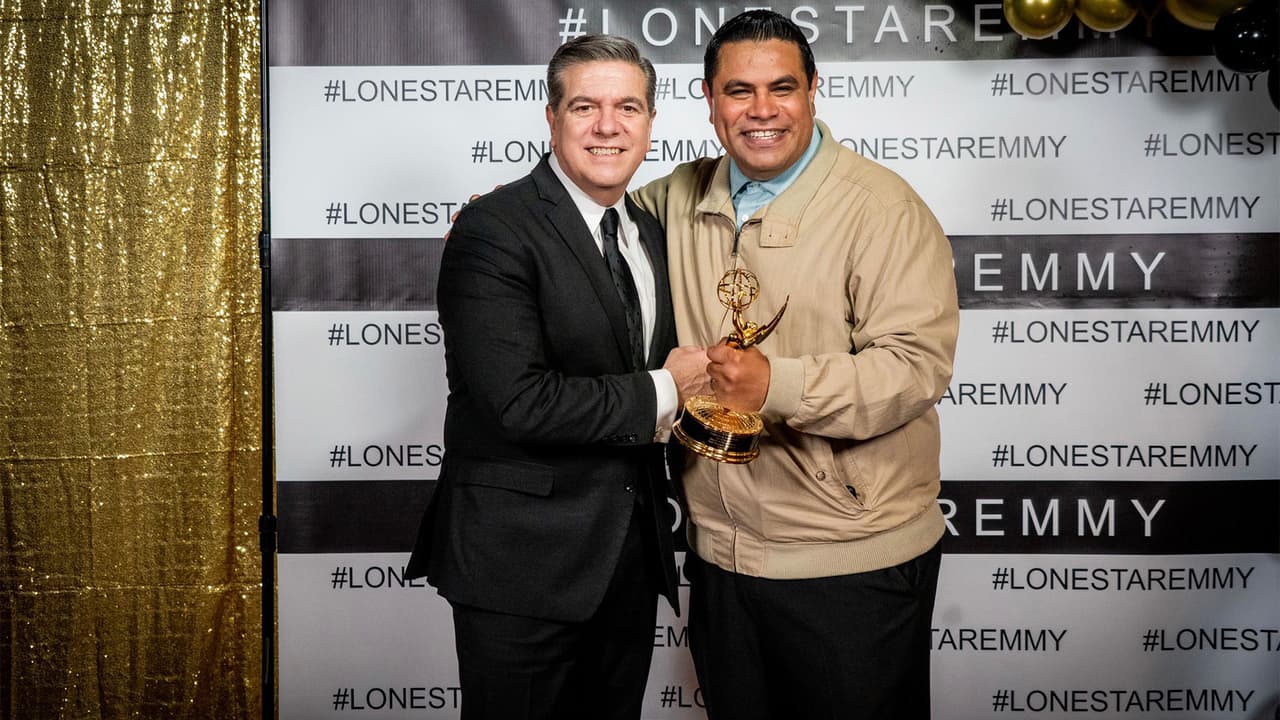 Mejor comentarista o presentador para 
<a href="https://www.univision.com/local/houston-kxln/raul-peimbert">Raúl Peimbert</a> y mejor reportero en vivo, 
<a href="https://www.univision.com/local/houston-kxln/gabriel-preciado">Gabriel Preciado</a>.