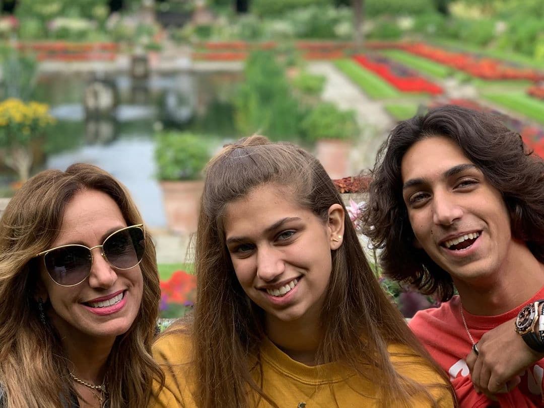 Ahora los hermanos Luaces Estefan deberán esperar una próxima oportunidad para estar juntos nuevamente, una consecuencia del crecimiento de los hijos.