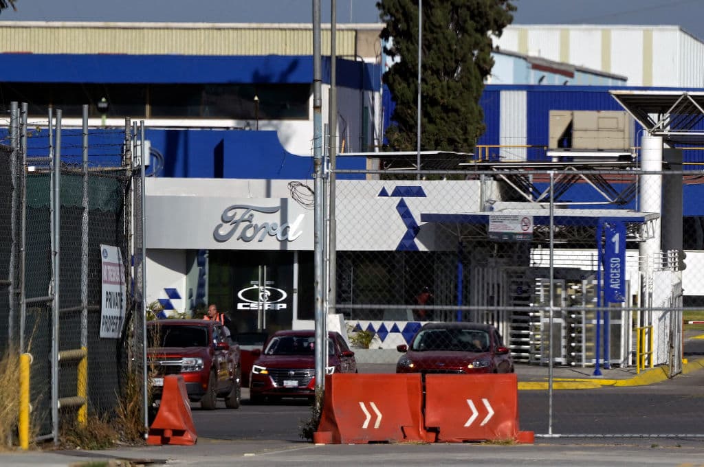 Sheinbaum propone a Trump dialogar sobre los aranceles sin "subordinación" y espera su respuesta