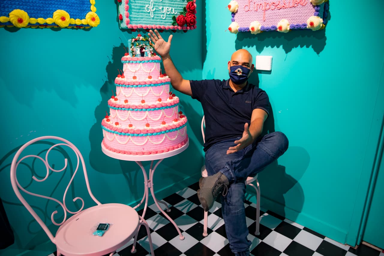 Todas las decoraciones son obras de artistas de tejidos, ¡realmente espectaculares!