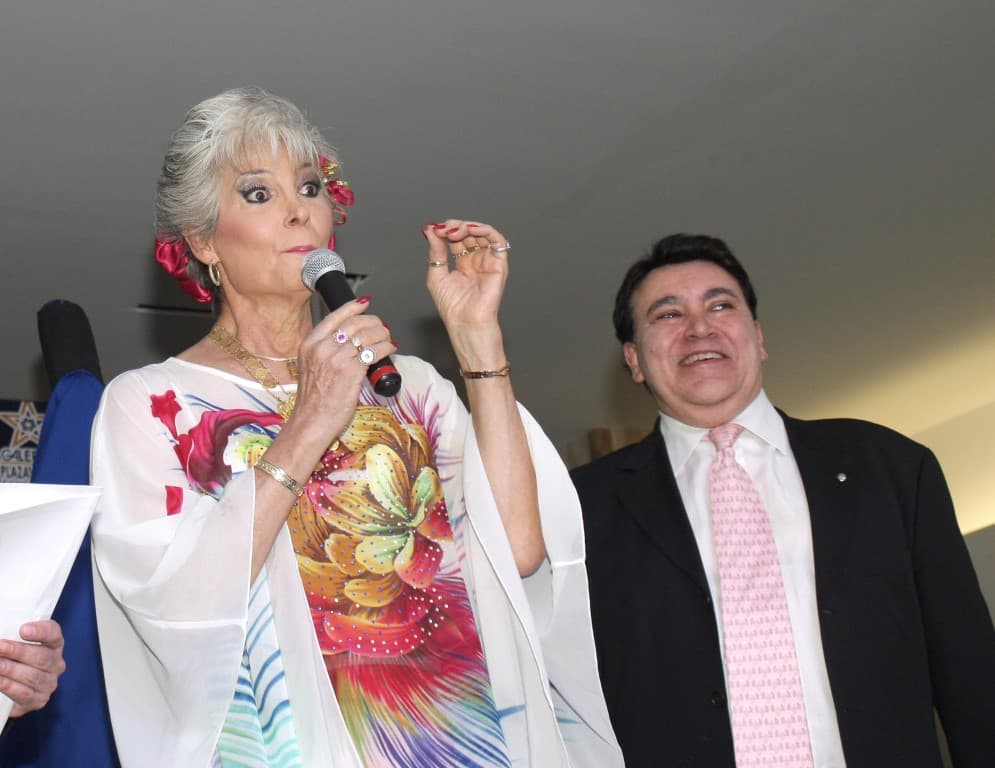 Y ahora aceptó el reconocimiento con mucho orgullo.