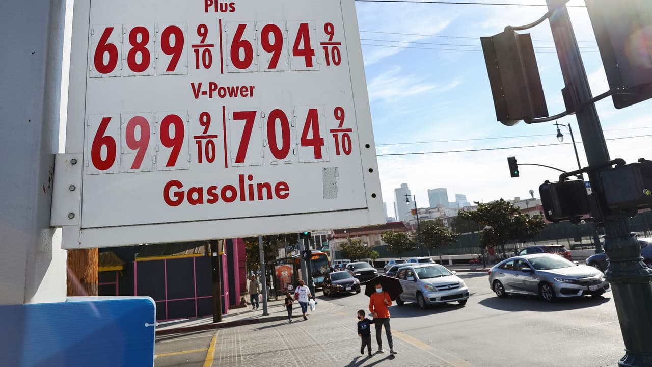 El galón de gasolina rebasa los $6 en todos los condados del Área de la Bahía