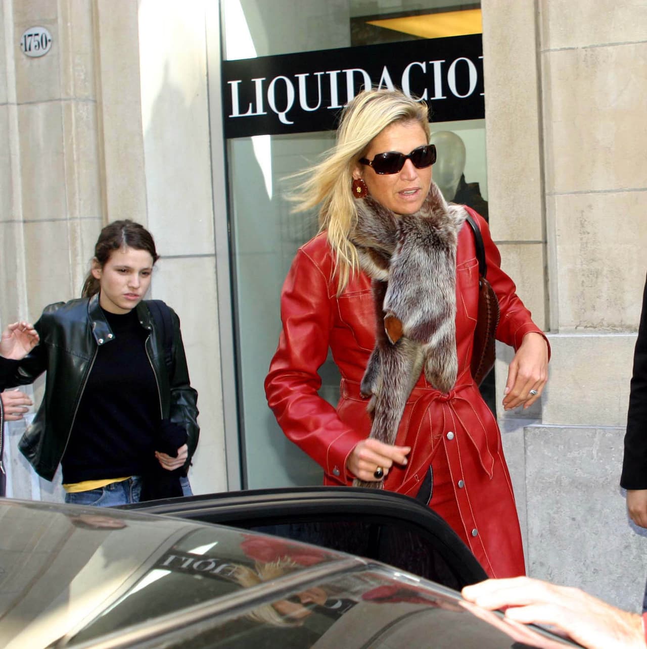 Máxima Zorreguieta e Inés eran muy cercanas. La reina de Holanda le pidió a su hermana que fuese la
<b><a href="https://www.univision.com/entretenimiento/realeza/el-accidentado-verano-de-la-familia-real-de-holanda-fotos">madrina de su hija menor, Ariane</a></b>.