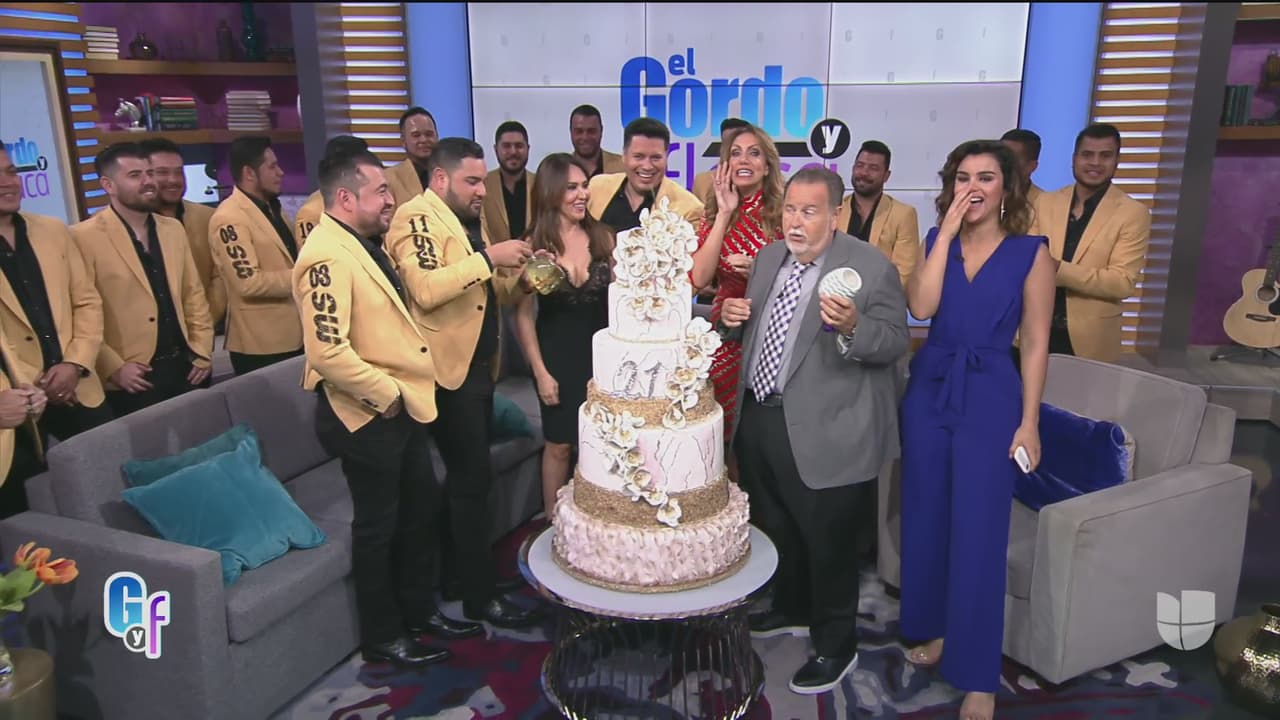 El Gordo y La Flaca cumplió un año más al aire y la celebración en el estudio incluyó un pastel y la presencia de la Banda MS.